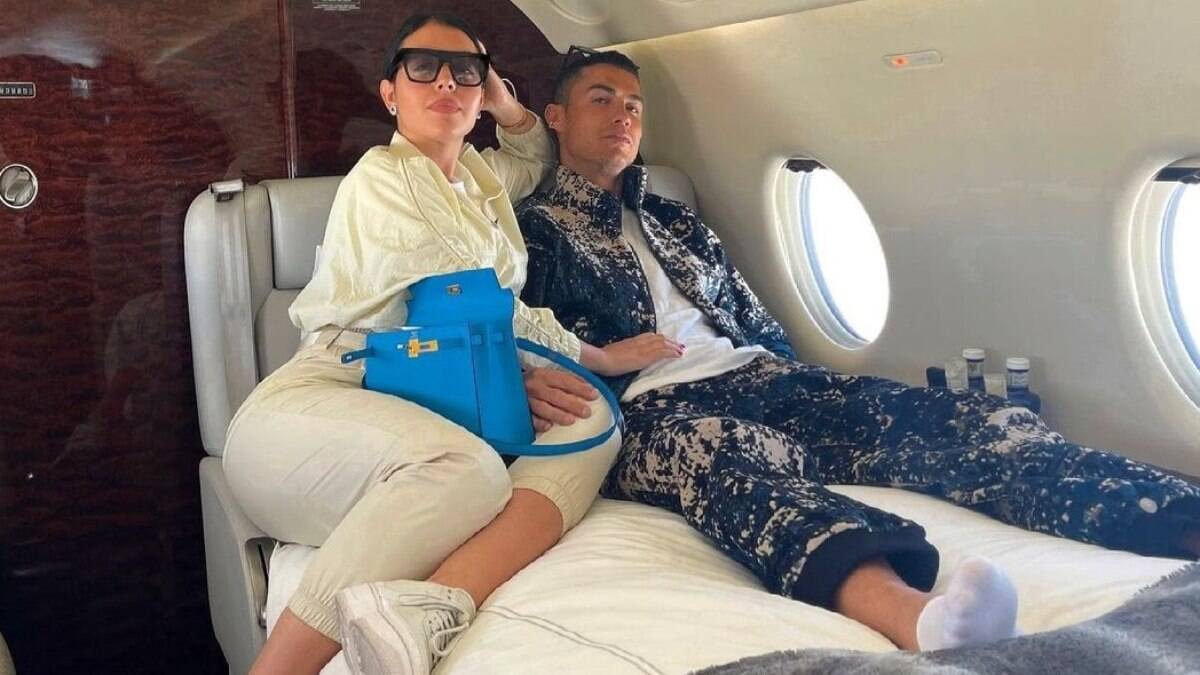 Cristiano Ronaldo мostra jato particular de R$ 127 мilhões; ʋeja fotos | Internacional | iG