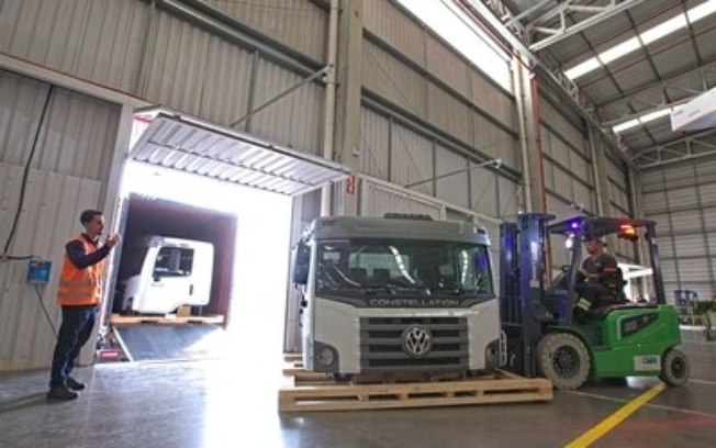 VW Caminhões e Ônibus ganha novo Centro de Exportações em Resende