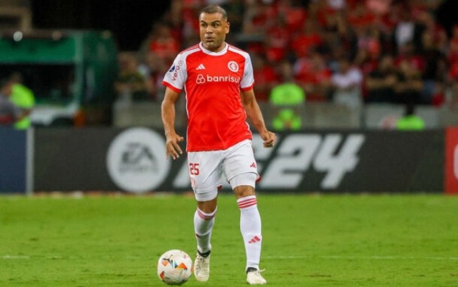 Gabriel Mercado renovou o contrato com o Inter por mais uma temporada