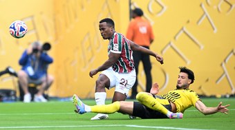 Fluminense%20domina%20Dortmund%2C%20mas%20s%C3%B3%20empata