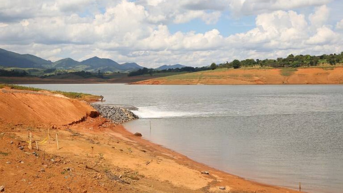 Sistema Cantareira inicia mês de julho em faixa de alerta