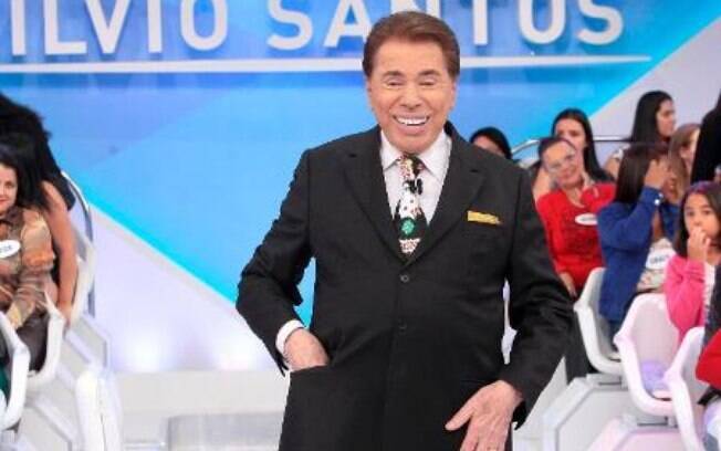 Silvio Santos alfineta Claudia Leitte durante seu programa