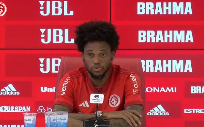 Luiz Adriano promete muita dedicação, trabalho e entrega na volta ao Inter