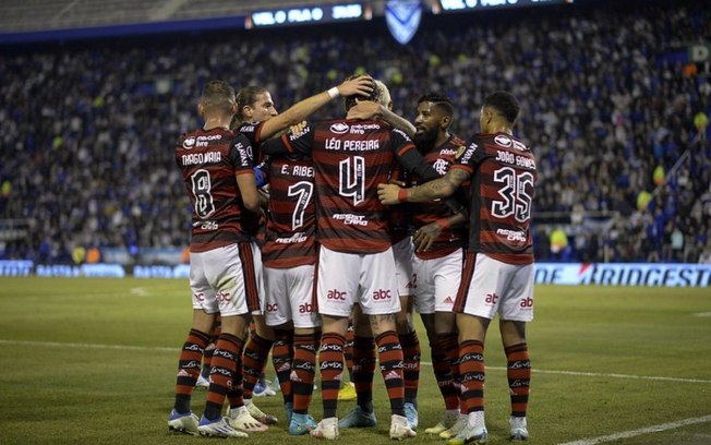 Apresentador da Globo se rende ao momento do Flamengo: Não tem adversário, tem vítima'