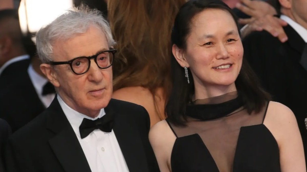 Ator e cineasta Woody Allen surpreendeu ao comparecer em festa de aplicativo de sexo em Nova York