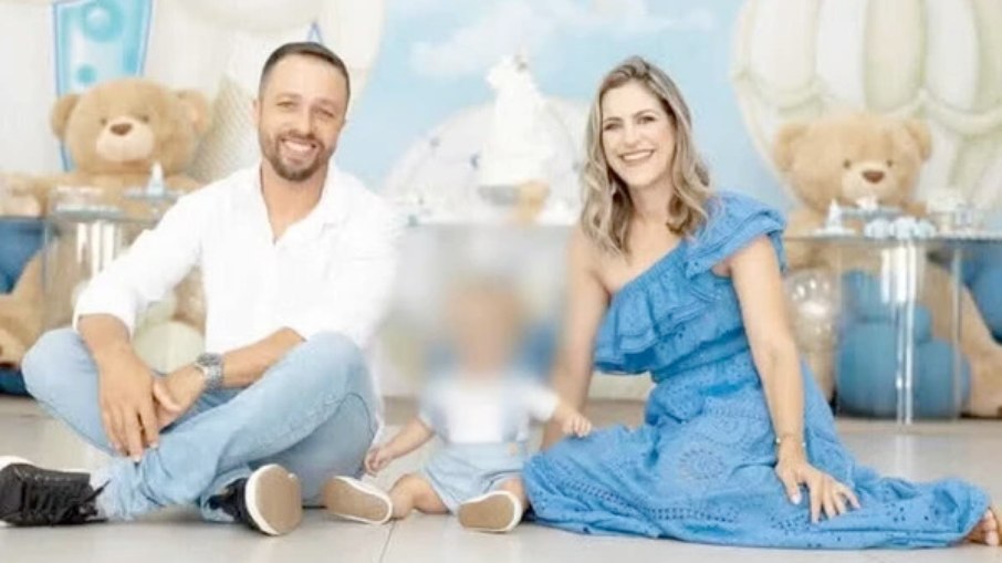 Patrícia foi esfaqueada em casa