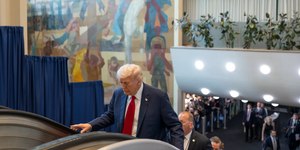 Trump anuncia retomada de testes nucleares nos EUA após 30 anos