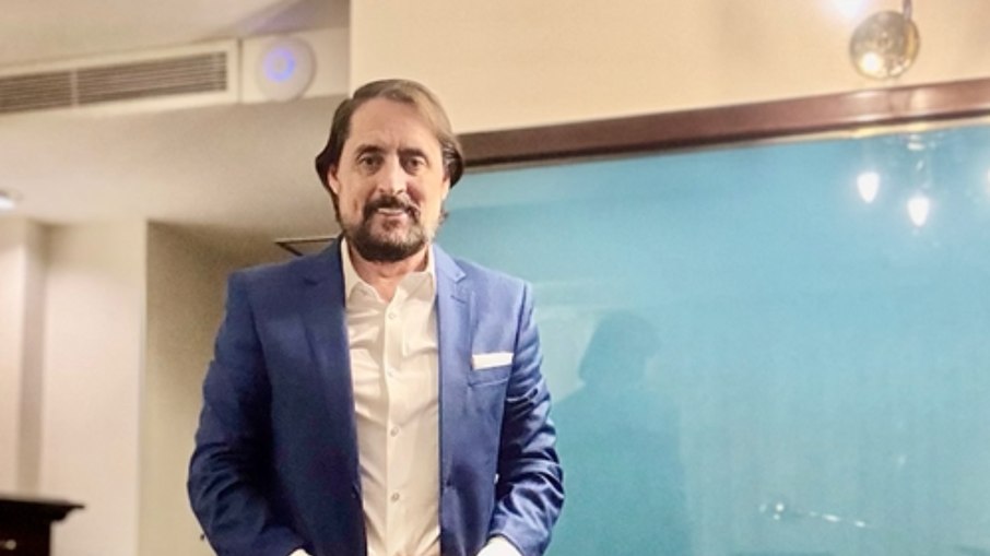 Mauri Lima, cantor e irmão de Chitãozinho & Xororó