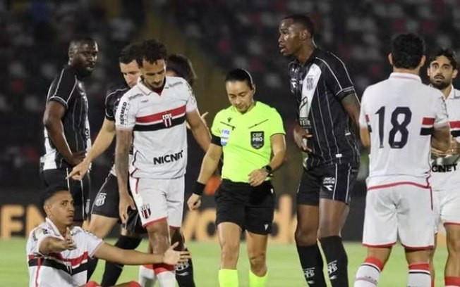 Patrick Brey vibra com gol pelo Botafogo-SP Patrick Brey vibra com gol pelo Botafogo-SP