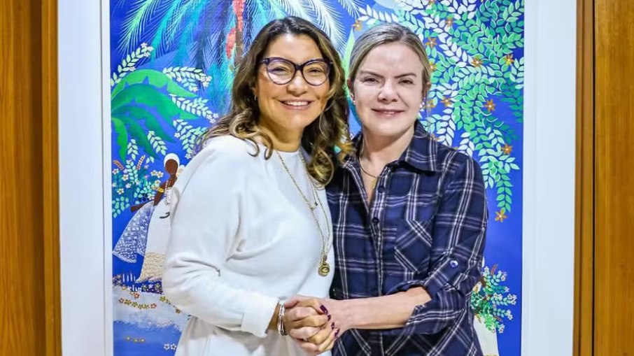 Janja demonstrou carinho para Gleisi Hoffmann Janja demonstrou carinho para Gleisi Hoffmann