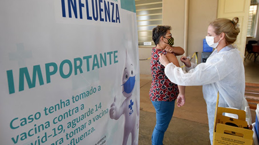 Vacinas estarão disponíveis nos 66 centros de saúde de Campinas, sem agendamento