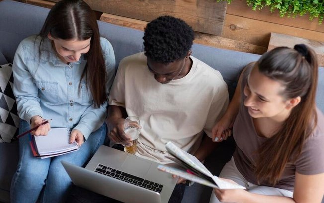 IA impulsiona aprendizado ativo entre universitários