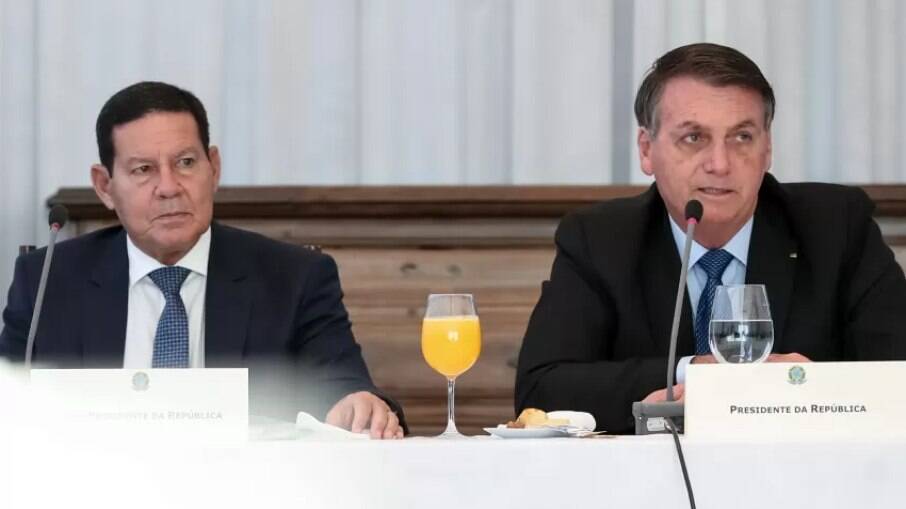 Vice-presidente Hamilton Mourão e o presidente Jair Bolsonaro