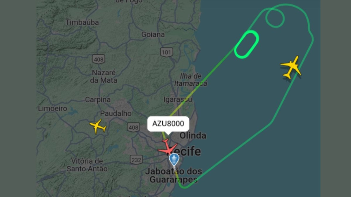 Voo inaugural da Azul entre Recife e Madri tem falha técnica e tem que voltar ao aeroporto Voo inaugural da Azul entre Recife e Madri tem falha técnica e tem que voltar ao aeroporto