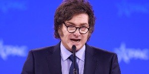 Entenda o escândalo que abala o governo de Milei na Argentina