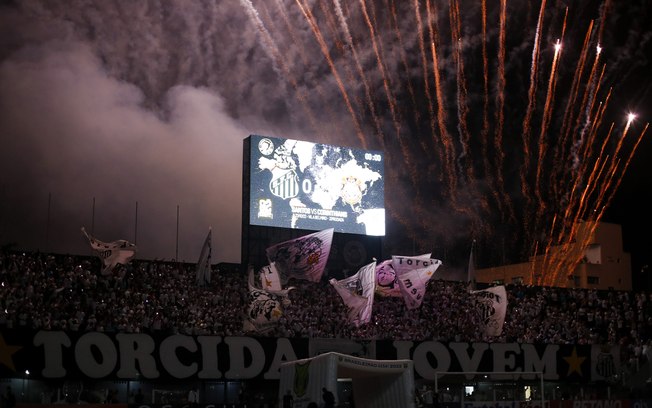 Torcida do Santos esgota ingressos para clássico contra o Corinthians