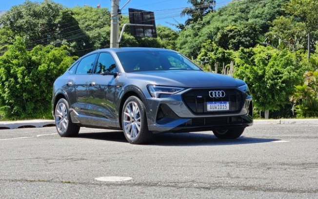 Audi desiste da eletrificação total de seus carros