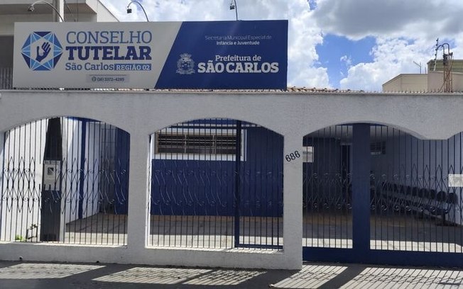 Conselho Tutelar investiga denúncias de maus-tratos a crianças em CEMEI na Vila Monteiro Conselho Tutelar investiga denúncias de maus-tratos a crianças em CEMEI na Vila Monteiro