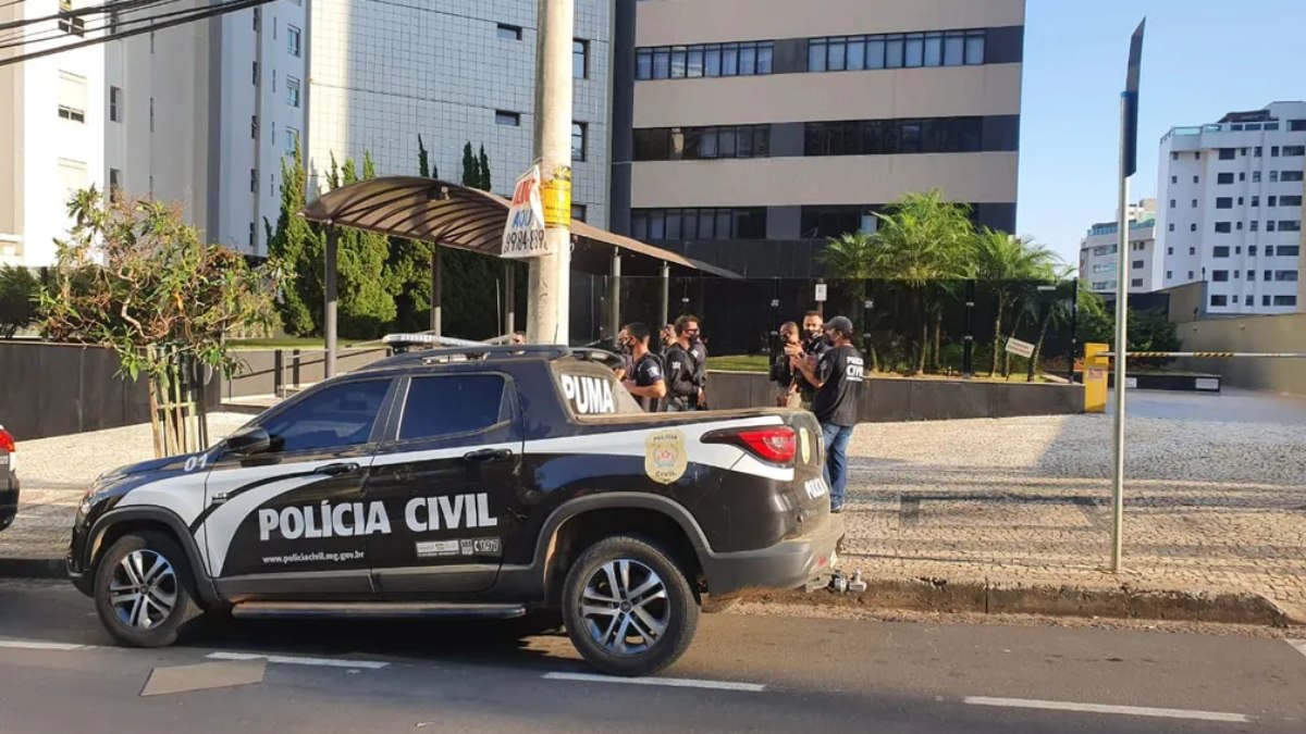 Os suspeitos foram levados e ouvidos por meio da Central Estadual de Plantão Digital