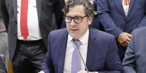 Comissão aprova previsão do orçamento nacional para 2026