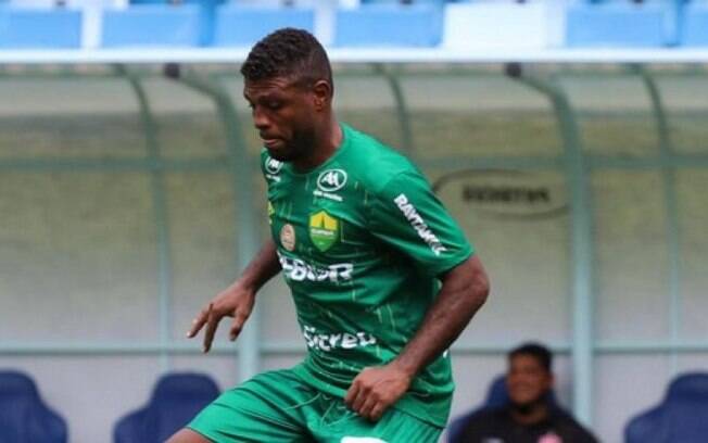 Auremir destaca dois objetivos do Cuiabá no jogo contra o Santos