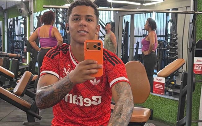 Akiles tem negociações avançadas para deixar a Raposa em definitivo