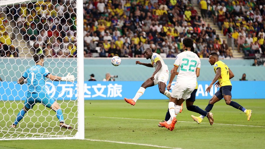 Gol da classificação senegalesa aconteceu poucos minutos após o empate do Equador