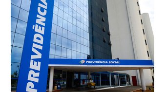 Como%20e%20quando%20o%20INSS%20vai%20ressarcir%20os%20aposentados
