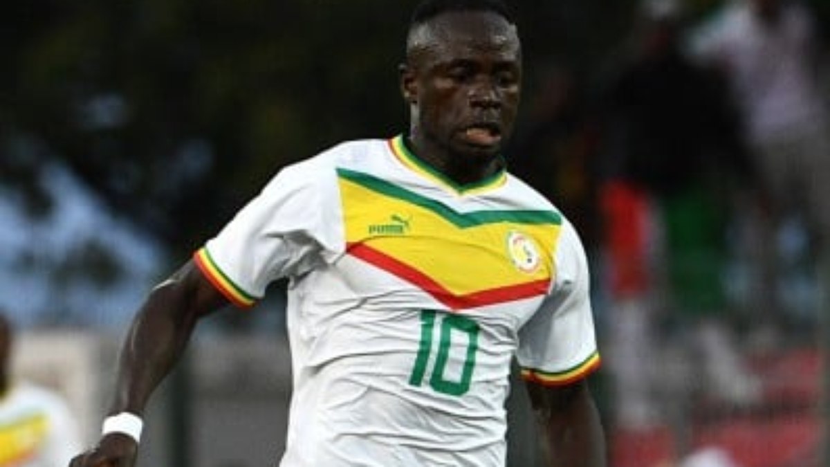 Destaque de Senegal, Mané sofre lesão muscular no último dia 8 de novembro.