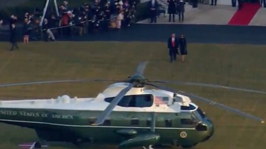 Presidente norte-americano deixou a Casa Branca pela última vez nesta quarta-feira