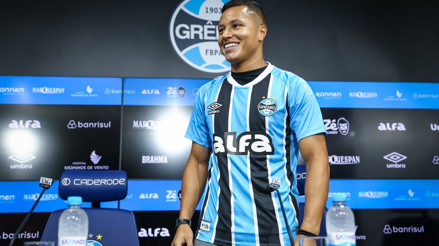 Marlon é Lateral do Grêmio