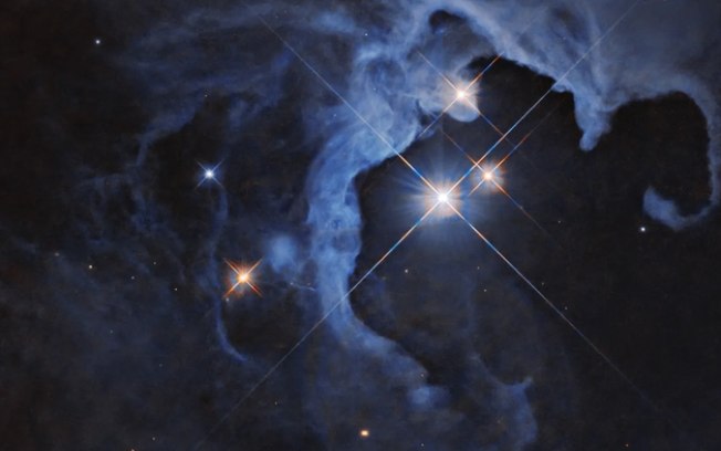 Telescópio Hubble tira foto de estrela bebê que vai ser como o Sol