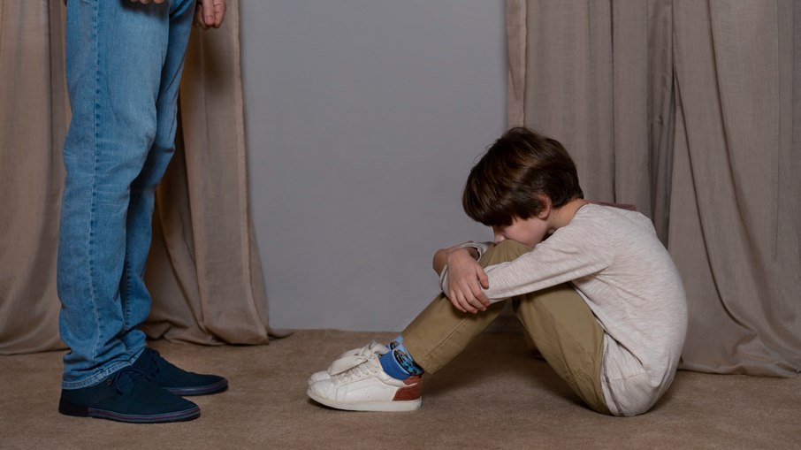 Assédio contra alunas Assédio contra alunas