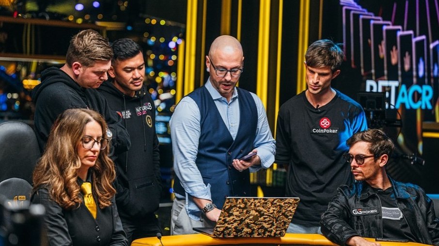 Do amador à elite: conheça os seis passos para se tornar um atleta de poker profissional Do amador à elite: conheça os seis passos para se tornar um atleta de poker profissional