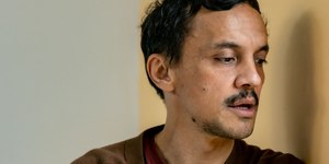 Ator de "Tremembé" reage após Acir Filló o chamar de feio