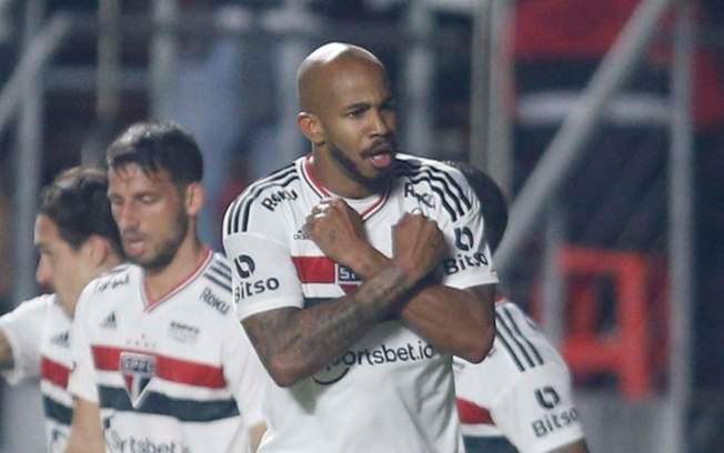 São Paulo aprende com erros, vence Palmeiras, encerra série invicta de rival e sai na frente na Copa do Brasil