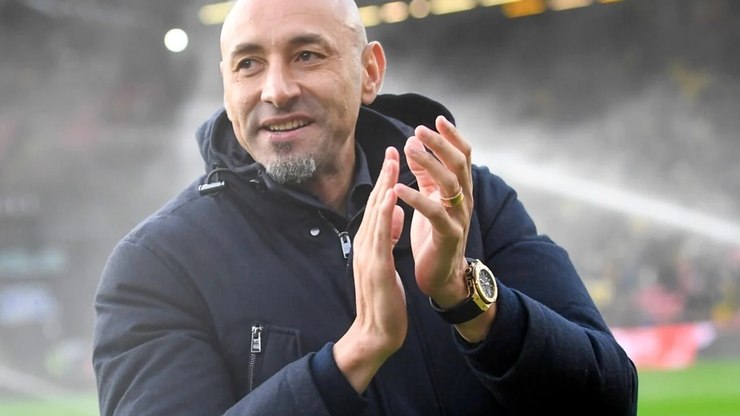 Ex-Seleção não vê potencial em Hugo Souza: “Movimento de amador”