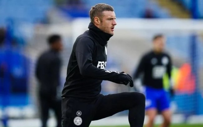 Atacante inglês retorna ao futebol inglês após uma temporada na Itália Atacante inglês retorna ao futebol inglês após uma temporada na Itália