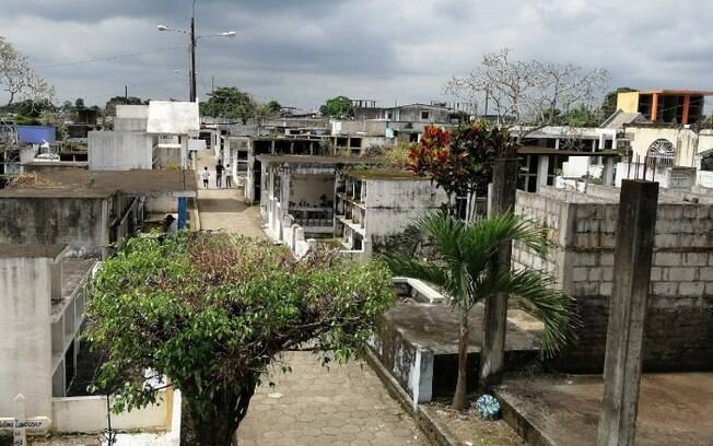 Atingida pela Covid-19, Guayaquil abrirá dois novos cemitérios