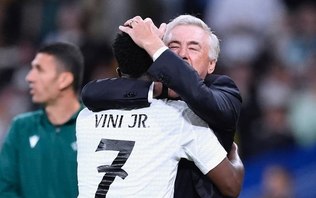 Al-Hilal planeja desembolsar R$ 5 bilhões por Vini Jr e Ancelotti