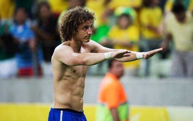 David Luiz, zagueiro brasileiro que não tem tatuagem