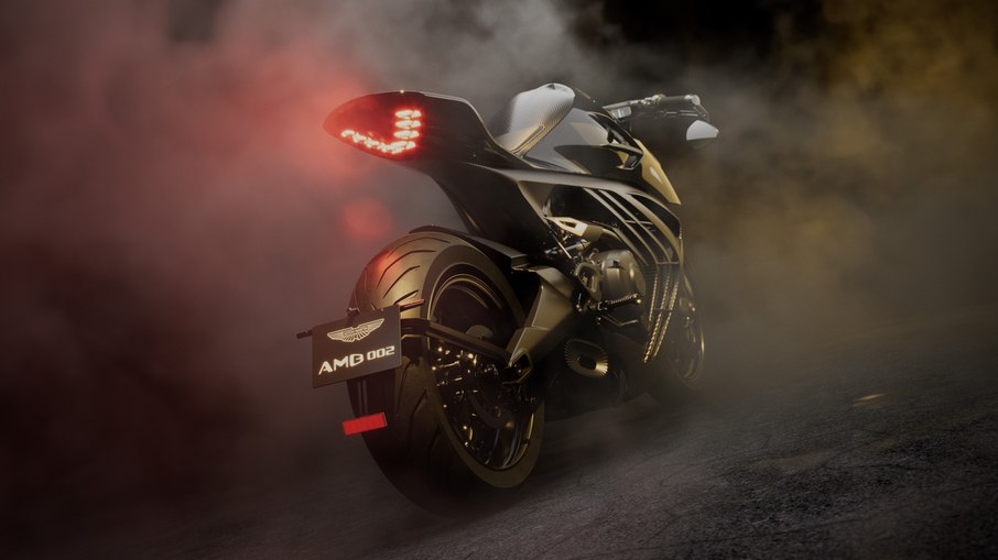 Traseira da AMB 002 traz conjunto luminoso inspirado em hipercarros como Valkyrie, Valhalla e Vulcan