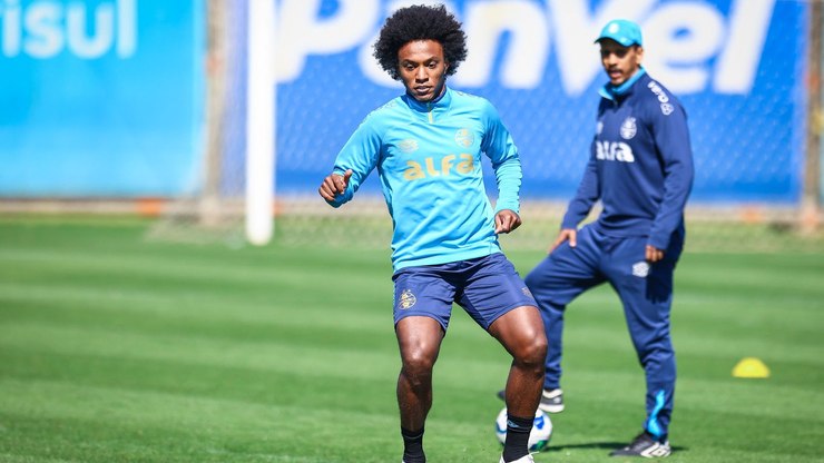 Willian, novo reforço do Grêmio, vive longa seca de gols