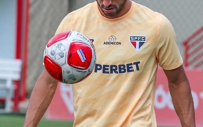 Calleri vira dúvida para a sequência do São Paulo no Paulistão