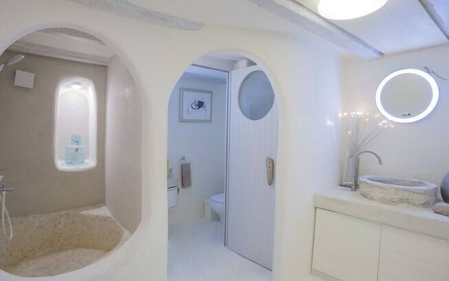 Esse é um destino internacional que possui um valor mais acessível e conta com um banheiro de luxo Esse é um destino internacional que possui um valor mais acessível e conta com um banheiro de luxo