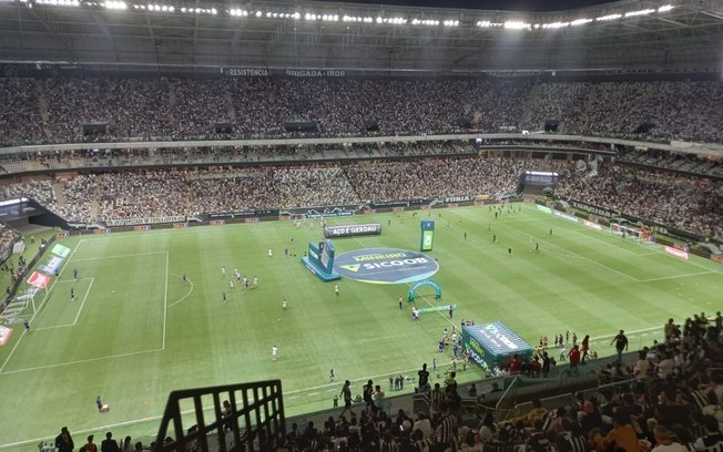 Atlético-MG x Cruzeiro: jogo tem confusões mesmo com torcida única na Arena MRV
