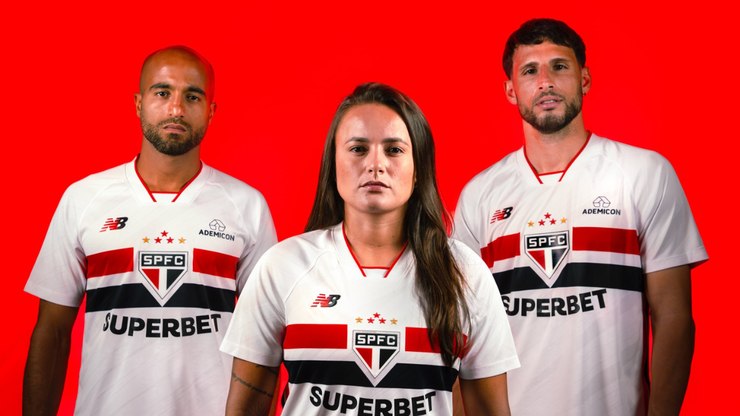 São Paulo divulga imagens da nova camisa após polêmica