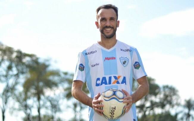 Ao L!, Thiago Ribeiro projeta Série B com o Londrina e destaca: 'Sinto que posso jogar em alto nível até os 40'
