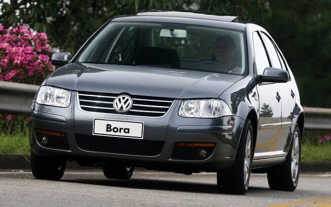 VW Bora foi canibalizado pelo primeiro Jetta e a versão sedã do Polo no mercado brasileiro