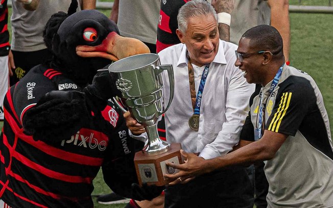 Tite conquistou seu primeiro título no Flamengo nesta temporada, a Taça Guanabara